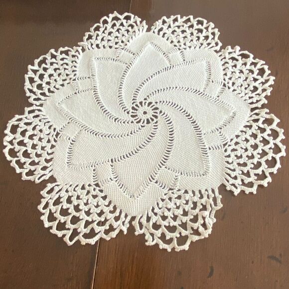 Beige Pinwheel Crochet Lace Doily Tablecloth Home Decorative Placemat 12" - Picture 1 of 7
